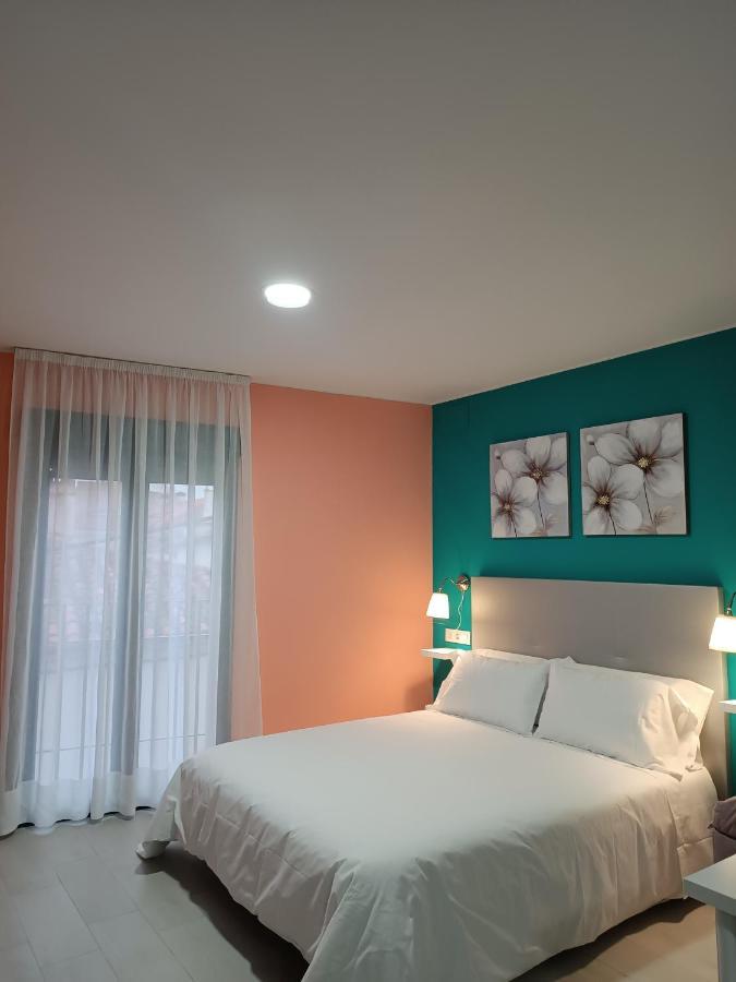Estudios La Casina Caces المظهر الخارجي الصورة