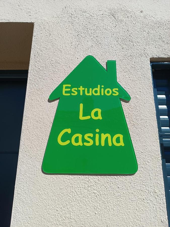 Estudios La Casina Caces المظهر الخارجي الصورة