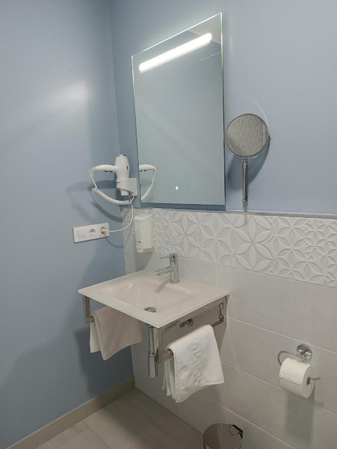 Estudios La Casina Caces المظهر الخارجي الصورة