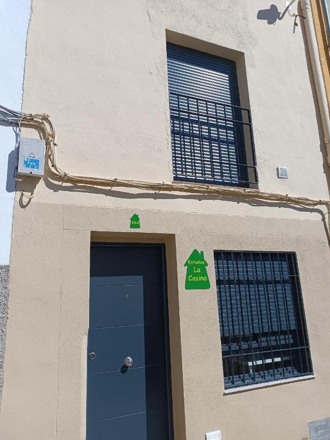 Estudios La Casina Caces المظهر الخارجي الصورة